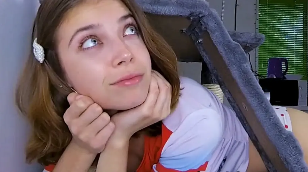 The sister was specially stuck and called the brother