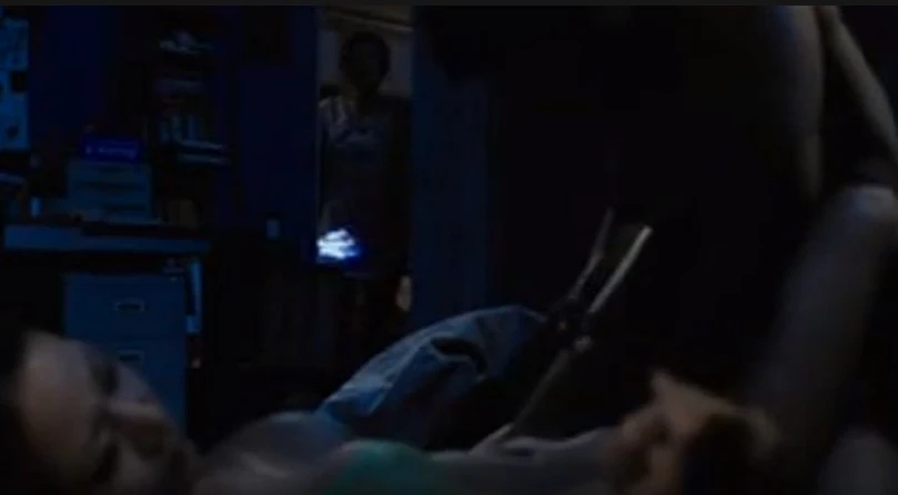 The husband watches his wife fucks a stranger from the club