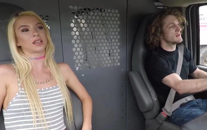 The blonde regretted that she got into the car to the stranger